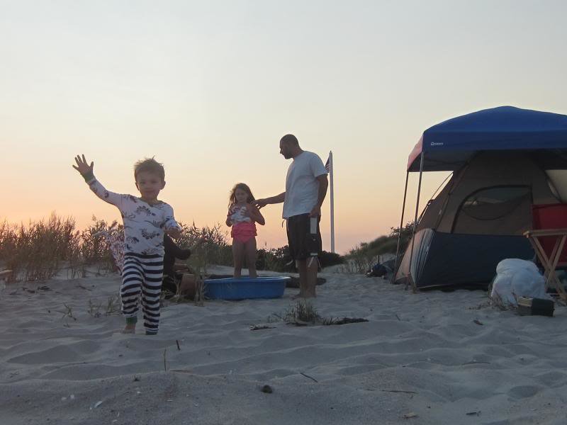 Beach1_zps0b0da606_617b795607089f7003d63d0cc4c84d32cf48ddd7.jpg