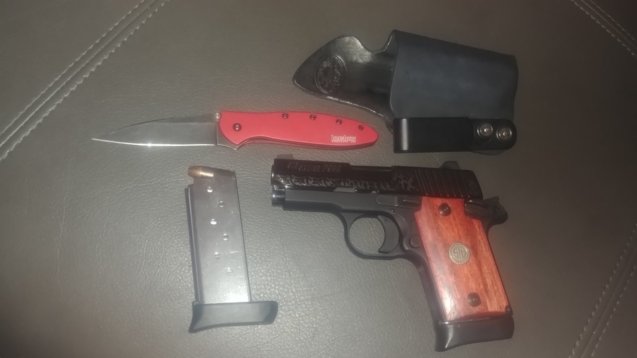 beck EDC.jpg
