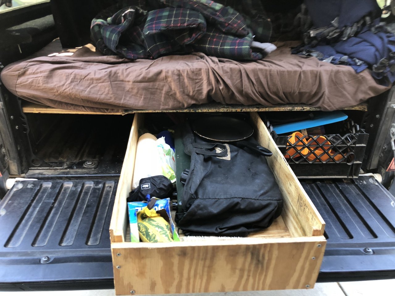 bed.jpg