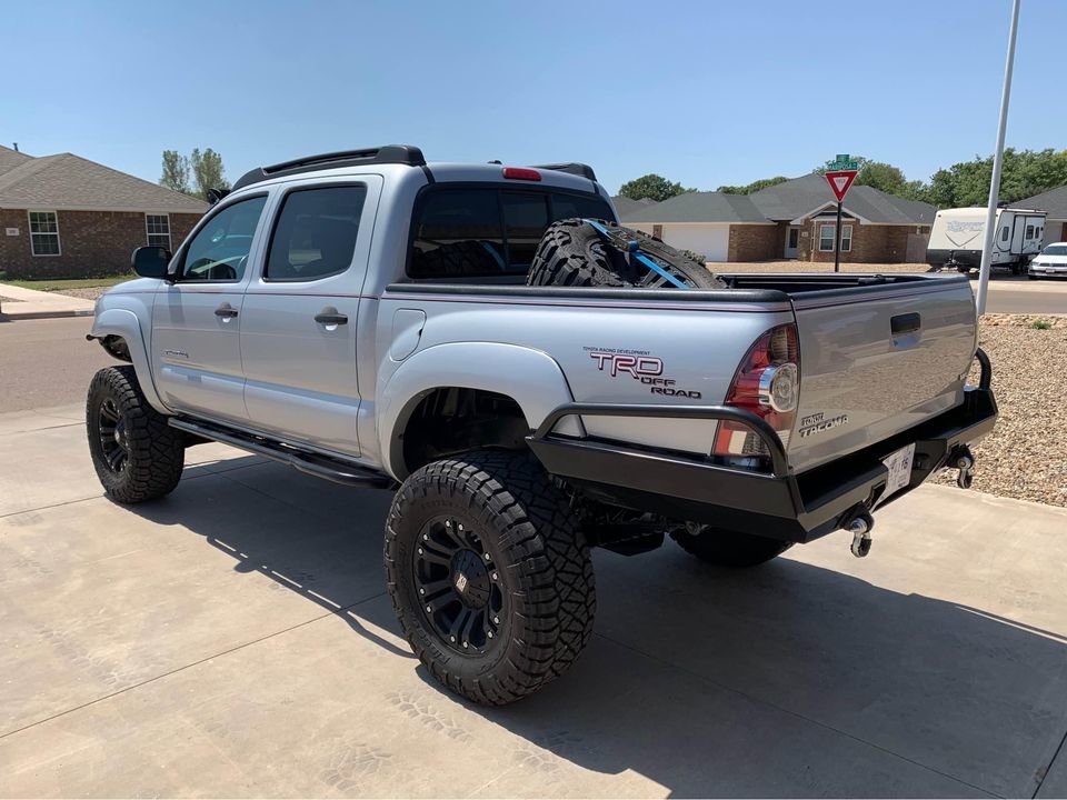 Bed tire carrier 4.jpg