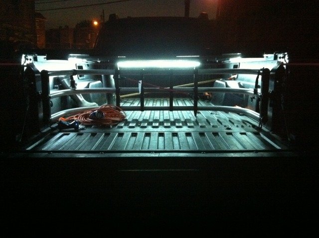 bedlight_1572f5681c9ae1fb2a2f9deaa1a7cc79c5c48bbd.jpg