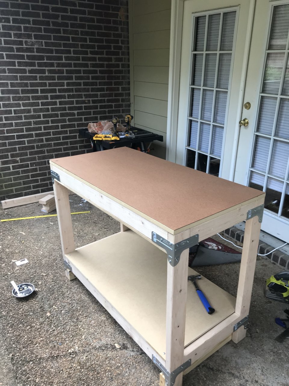 bench1.jpg
