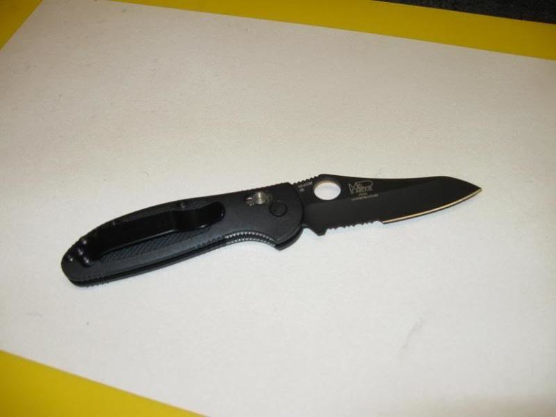 Benchmade_fd55161af58b79984da0b4f3361a0354bf13b538.jpg