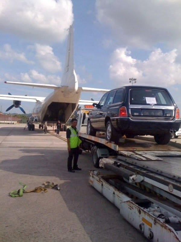 bentley.dominator.sultan.brunei.3_200c54ba68821b5032d101351b3983b5d8207b93.jpg