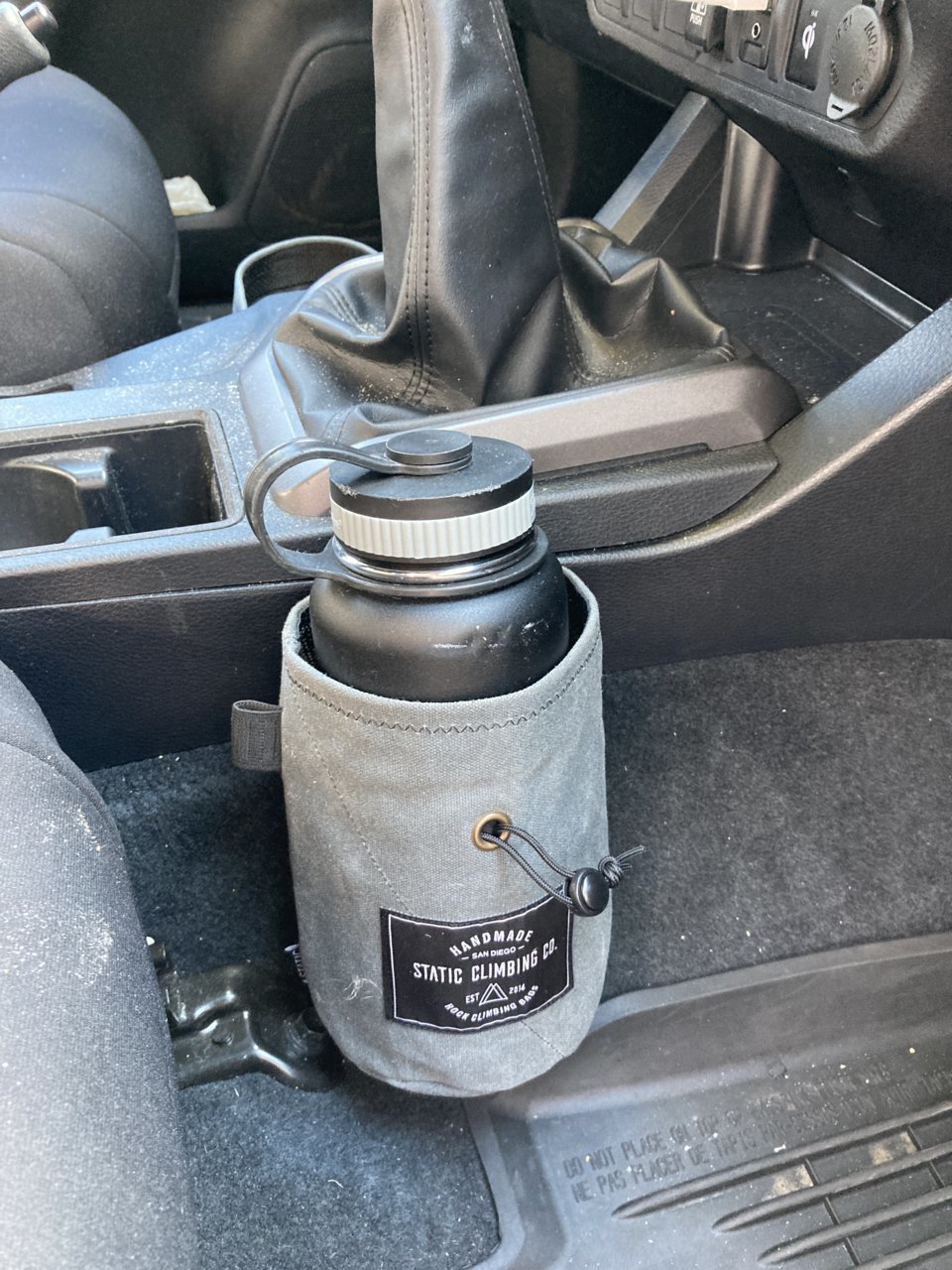 A solution for my 32oz because it doesn't fit in my cup holder : r/ Hydroflask