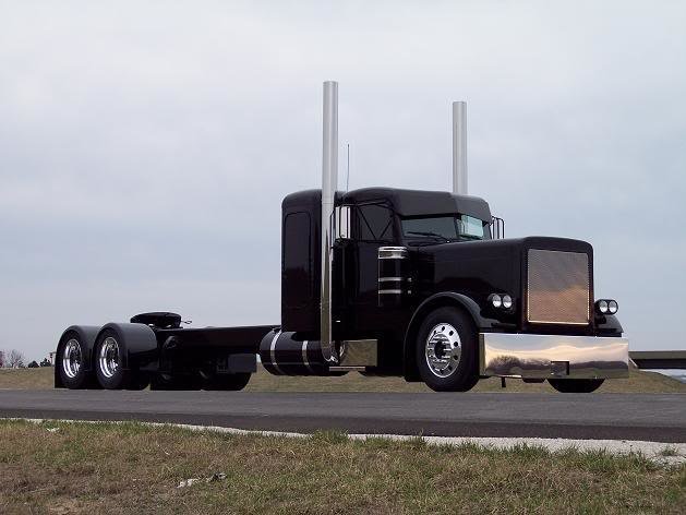 bigrigblack-1_53f8e7f7102207b54802d8eeeaa740c03a1501d1.jpg