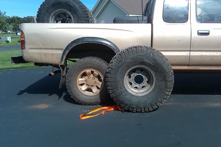 Bigtires_410c6260b37e5dc6a4831529af382996b85e6f3c.jpg