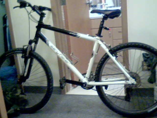 bike_5a22563fdde840cd0b938a7c2f90b7930e101b44.jpg