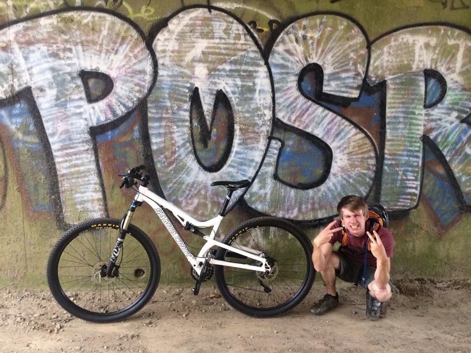bikeandi_zps4e04c85f_1c0875f051a3961604efc5bfe0377bc294046a2f.jpg