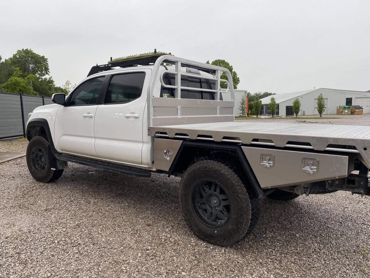 Ute Tray & Flatbed Tool Boxes - Summit Expedition Trucks - SET Overland Ltd.