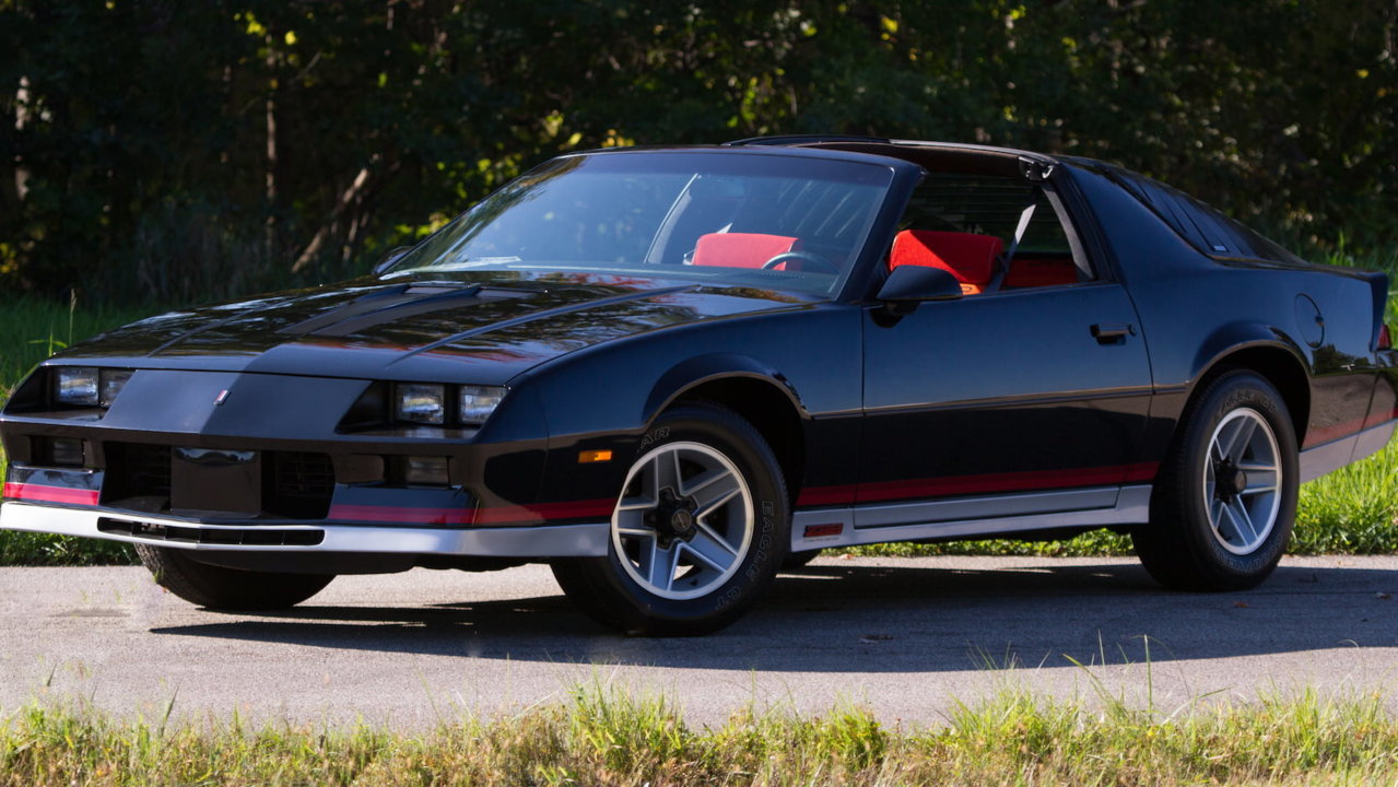 black-camaro-16-1540485746099@2x.jpg