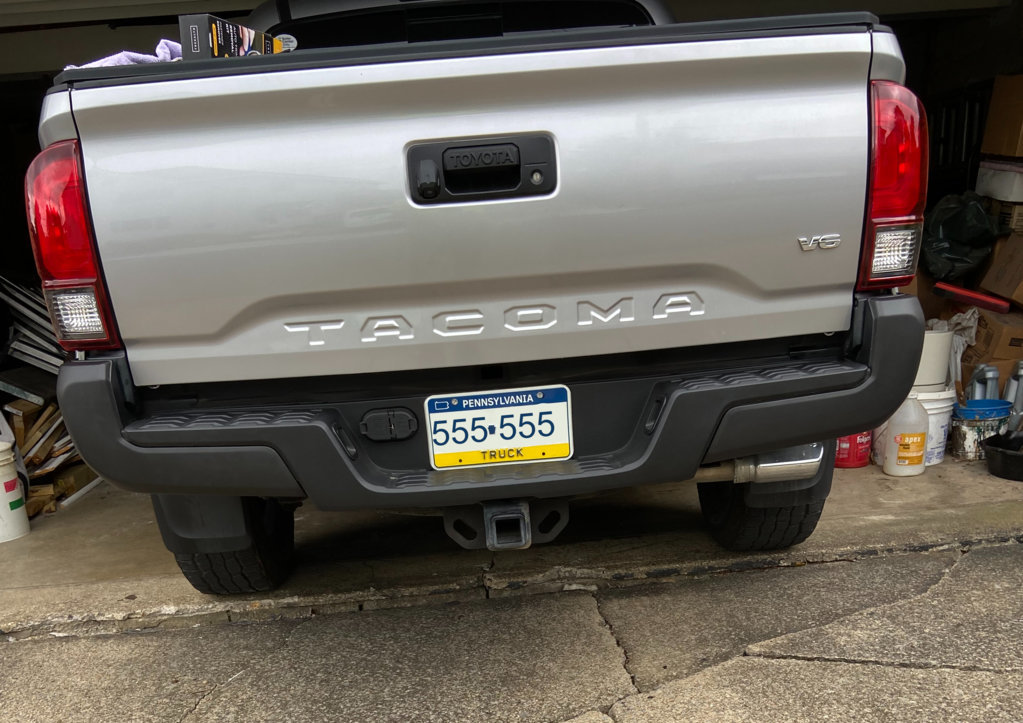 Black rear bumper caps.jpg