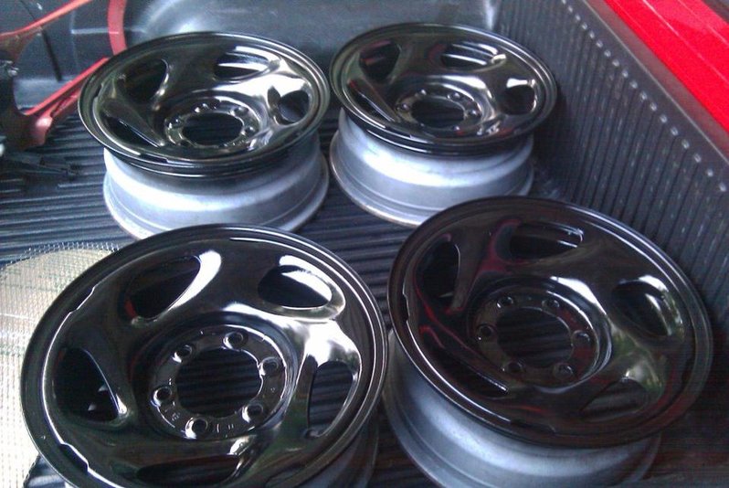 black wheels.jpg