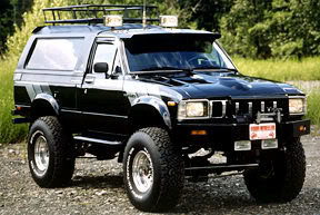 black_truck.jpg
