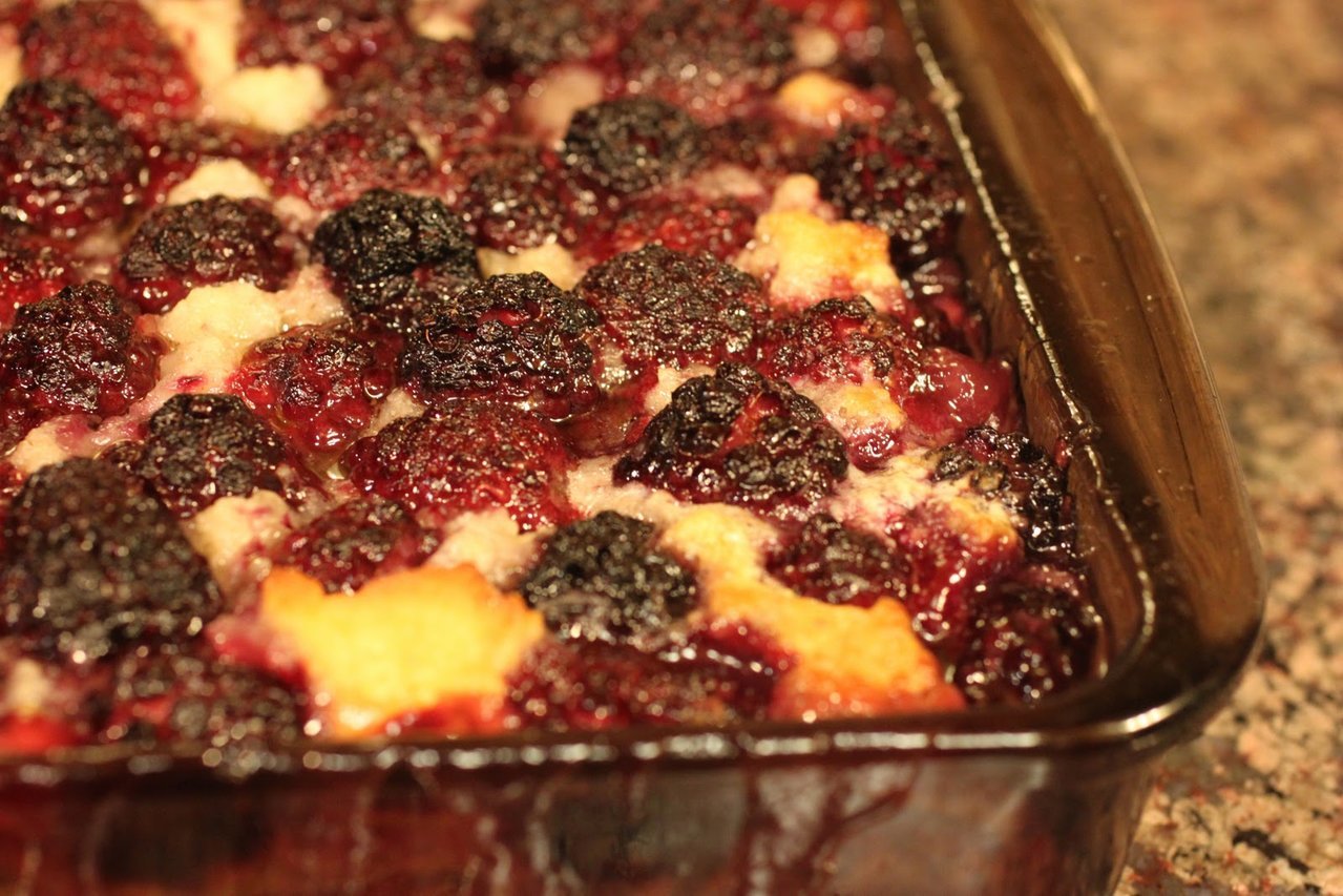 Blackberry+cobbler_70060fffeba16144df918f121866c606d7c3f0ba.jpg