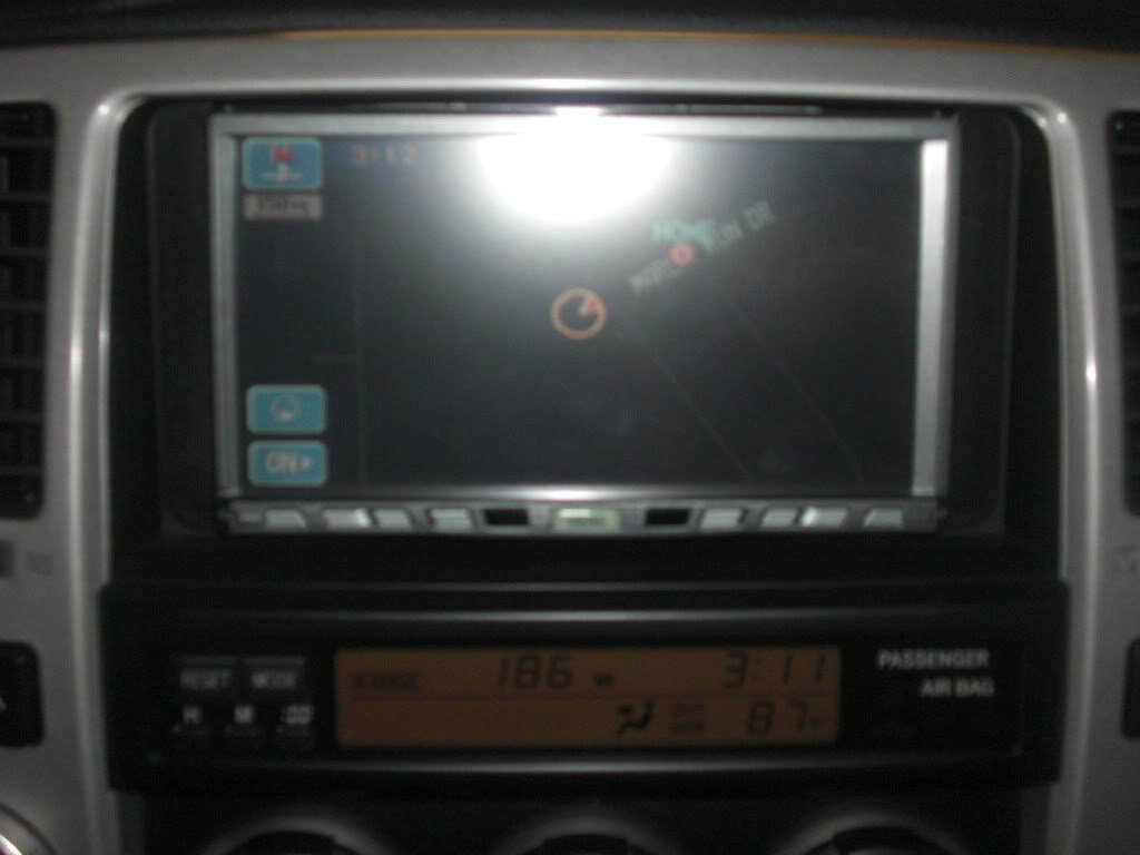 blackberry570_5e815574c61955ce5017d47dd8b5ccb9a37f8b7b.jpg