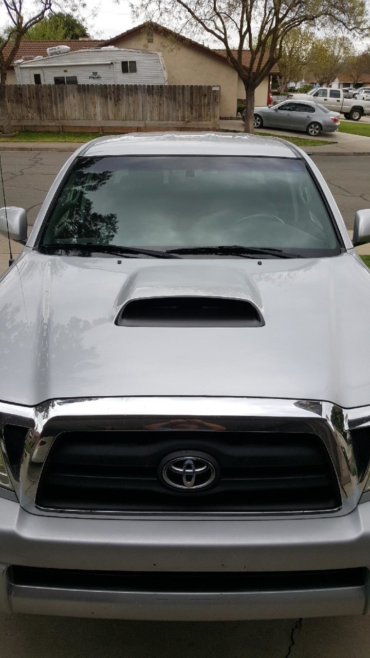 blacked out hood scoop.jpg
