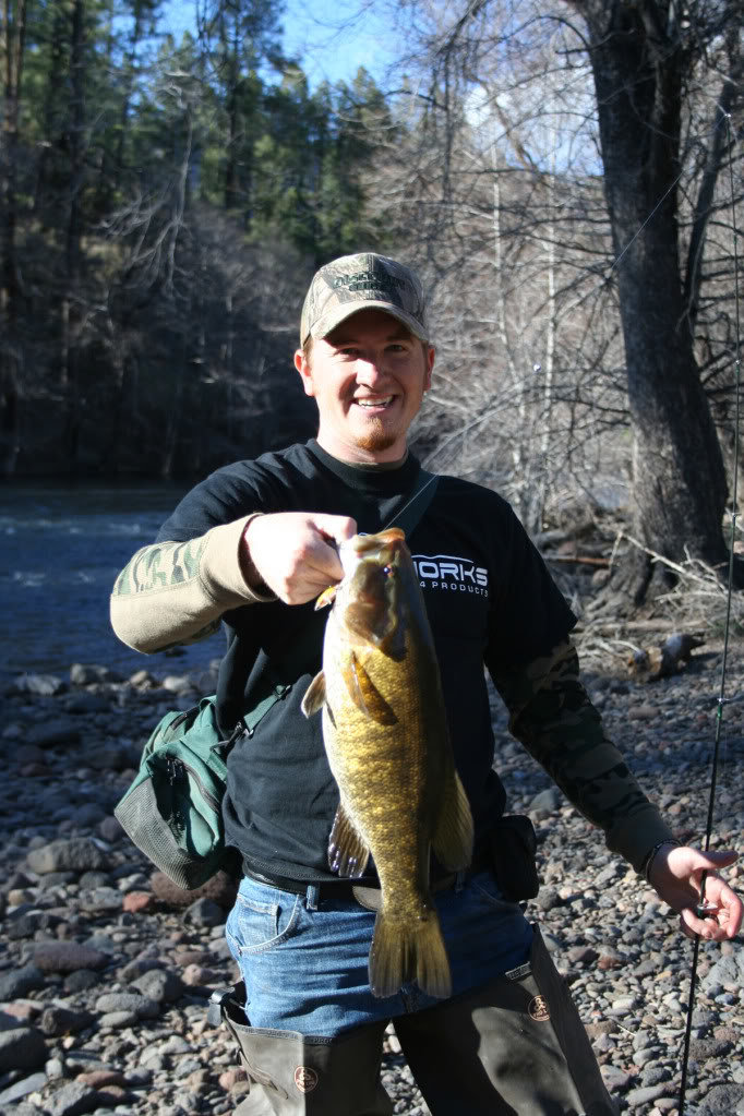BlackRiver013_sm_3f0d8348baeea3cae10c300080803cfb614e39d5.jpg