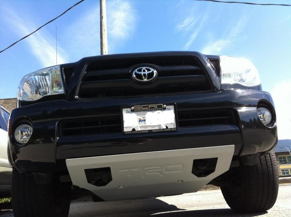 blacktruckgreyskid_zps6a9b1ca5_ded91f93e0e3ff9e57a90824eb2ce276c144d27c.jpg