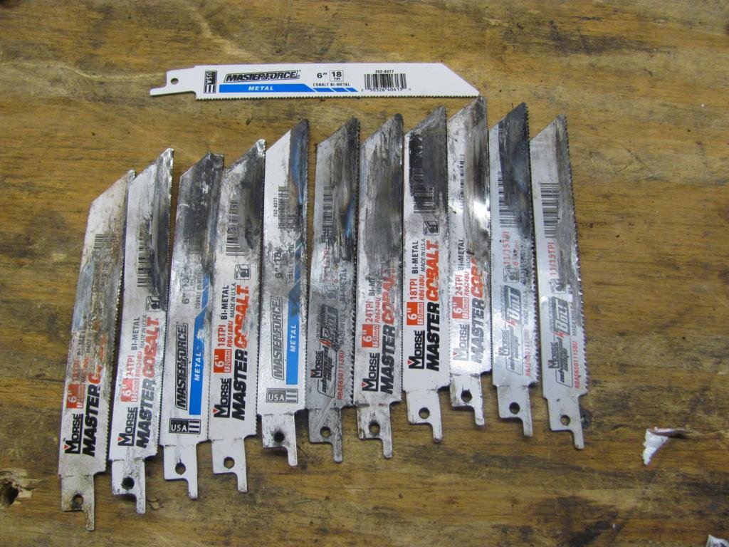 blades1_zps7771908a_8ab4d87214ae3c4dccc26dfc24c3c564ee7390b2.jpg