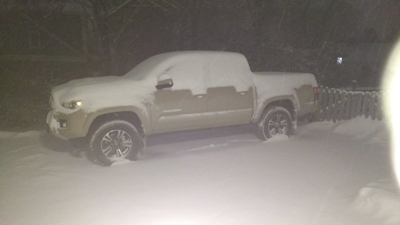 blizz16jan22_8pm_IMG_20160122_201830981.jpg