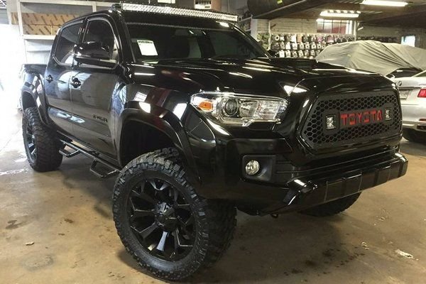 Blk%20Tacoma_f38048549d88dd89171531afd1cc185cf52e6d66.jpg