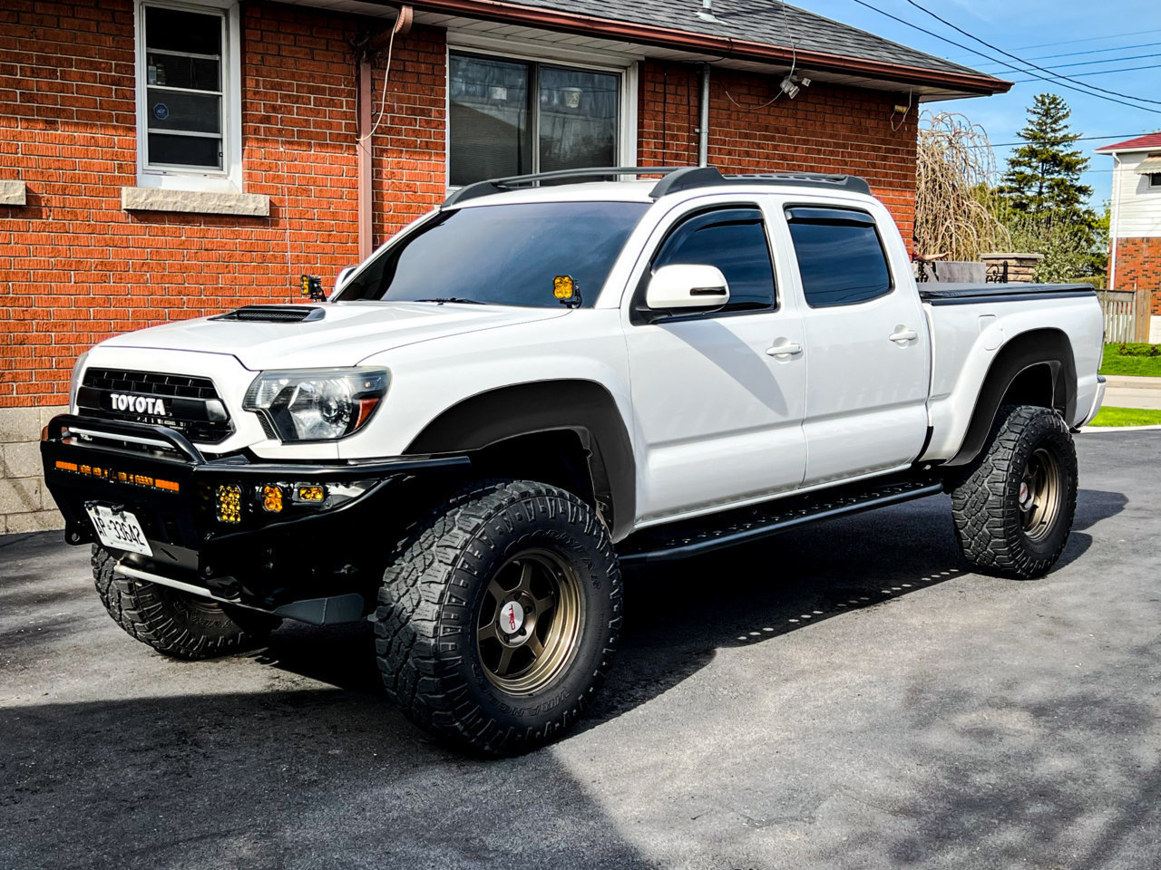 BLK_FENDERS_01.jpg