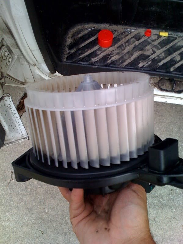 blower2_cb837a9b9bb086253b4d884df8c125f593b8aac7.jpg