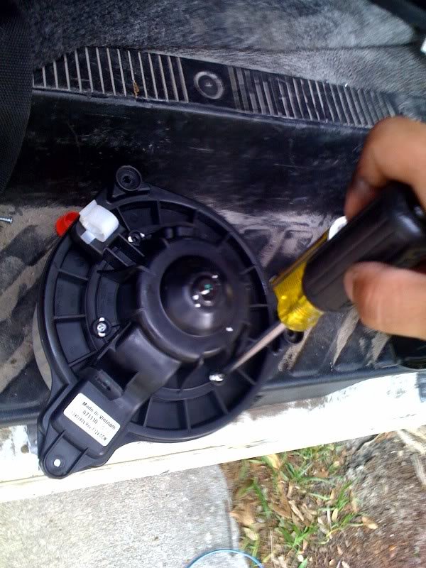 blower3_555c1b99bf3ad31c4b0491274a4b400888bdc7a3.jpg