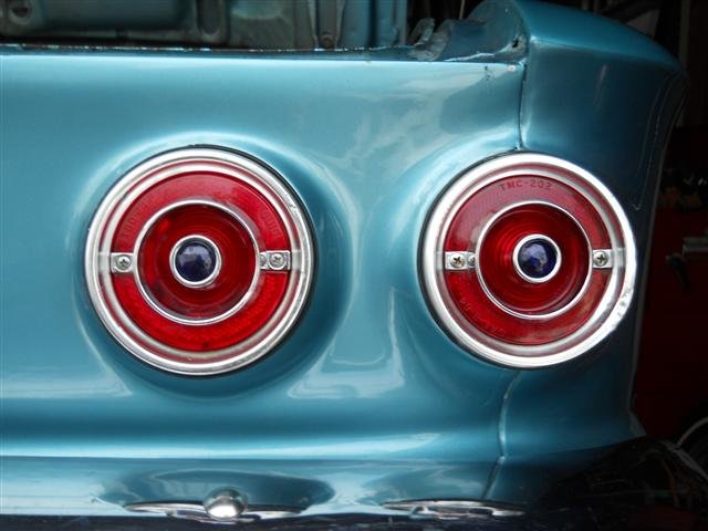 Blue Dot Tailight.jpg