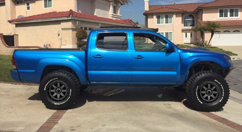blue1.jpg
