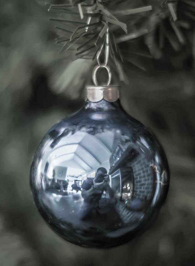 BlueBall_zps8209f27c_2edbdcfa515817cc72f9b56321b5d79079ebac57.jpg