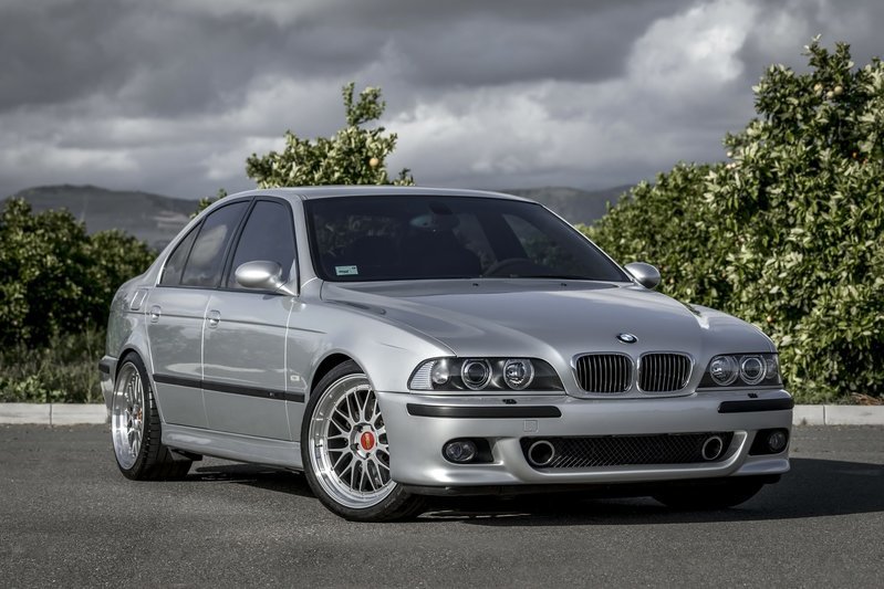 BMW-E39-M5-By-Vorsteiner-Image-36.jpg