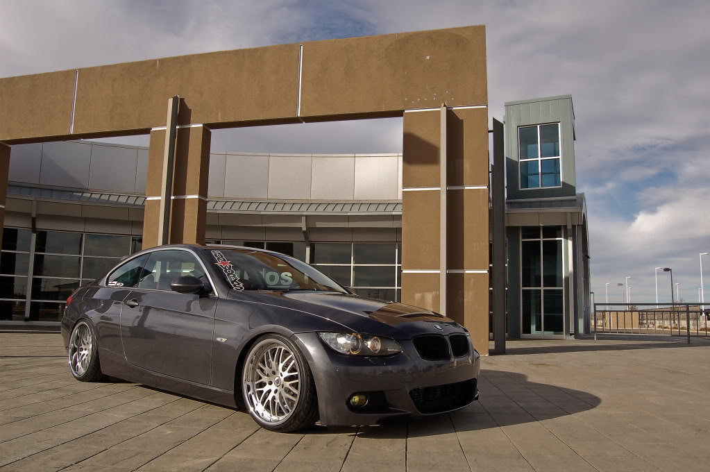 BMW3_ef8b2cee37fda208915fc8985346e019e68331d8.jpg