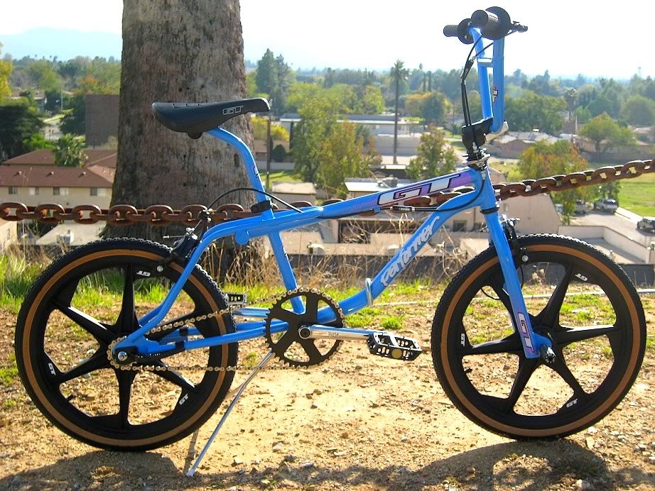 bmxsoc2_ad3f1d7e77fb5433c87d90686d1a8807f201b228.jpg