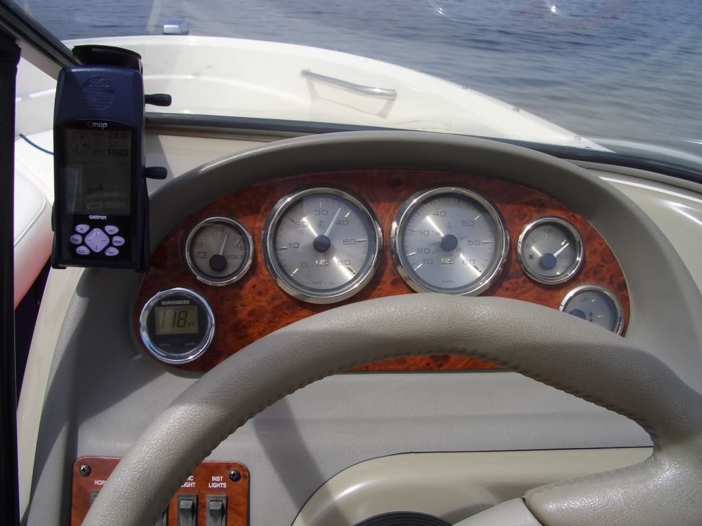 boating027_3b680f4f0b0c267f628603e9ff2543400712a03f.jpg