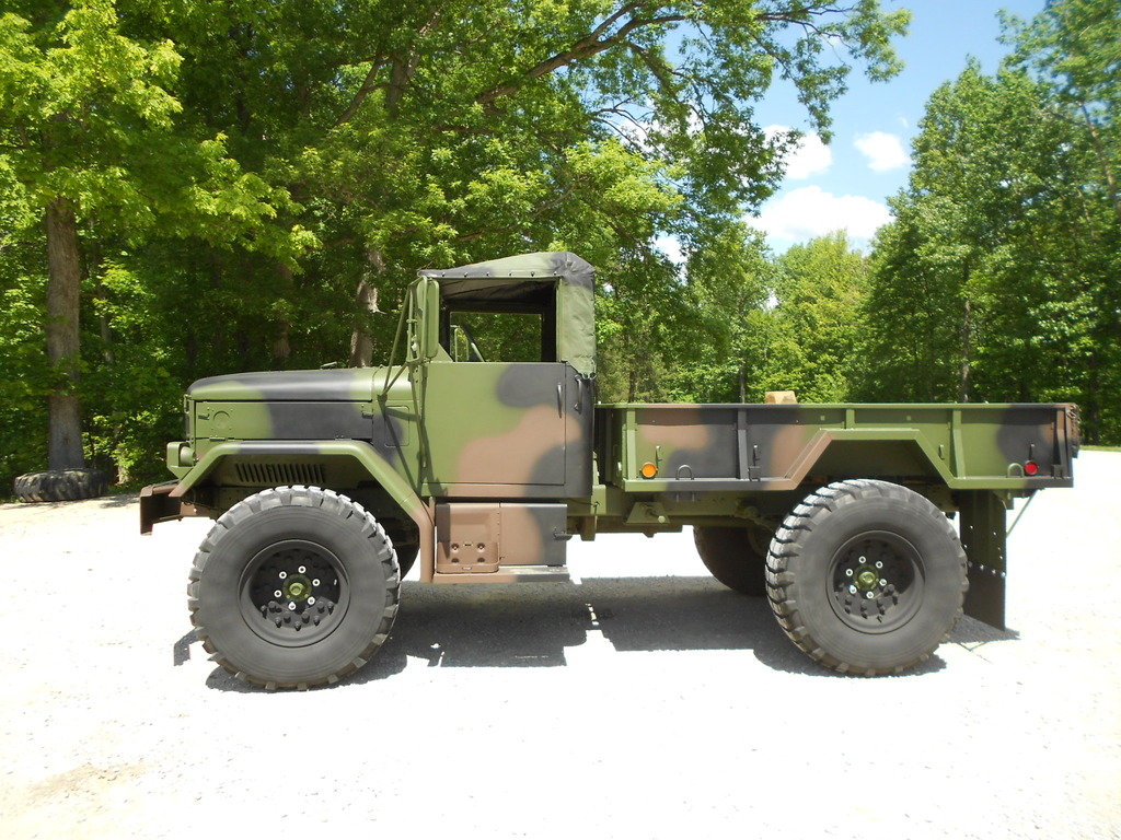 bobbed%20truck%20m35a2%20006_zpscmaorknv_2c50d0d04e33177addc693422de6bcd16f244994.jpg