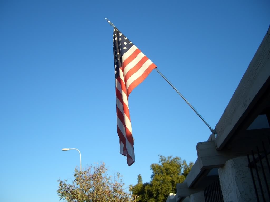 BobsFlag002_5e1629e6f34f9f04ea1a3611aaf271be08e0bbab.jpg