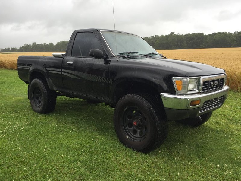 For Sale - 1991 Toyota Pickup, 4x4, 2.4 4cyl, 5-Speed (Florida Truck ...