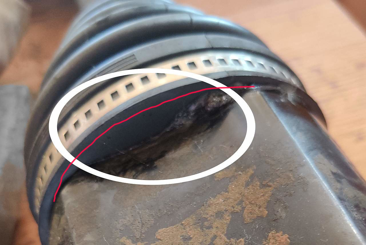 Boot Overlaps Scallop.jpg