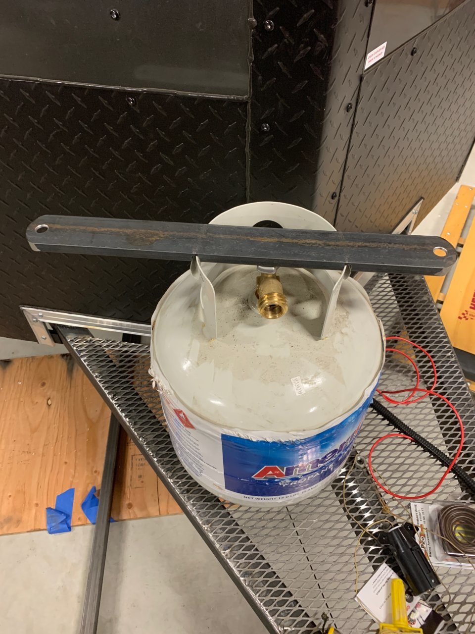 bottle mount.jpg