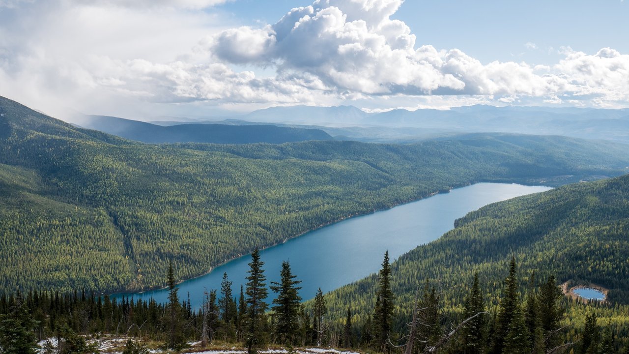 Bowman Lake from Numa Ridge Lookout.jpg