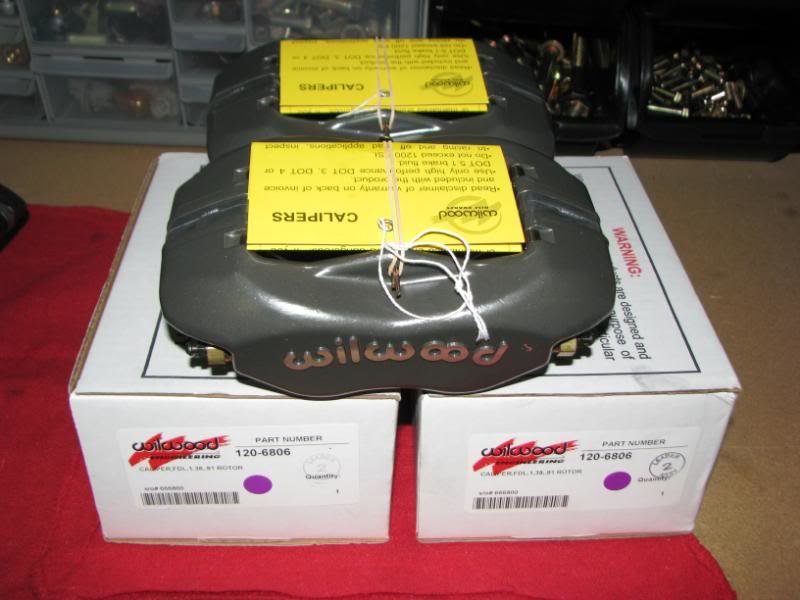 BrakeCalipers013_2da861d0e5cc8c1aeb431a7dbb6ef78dd6a58b66.jpg