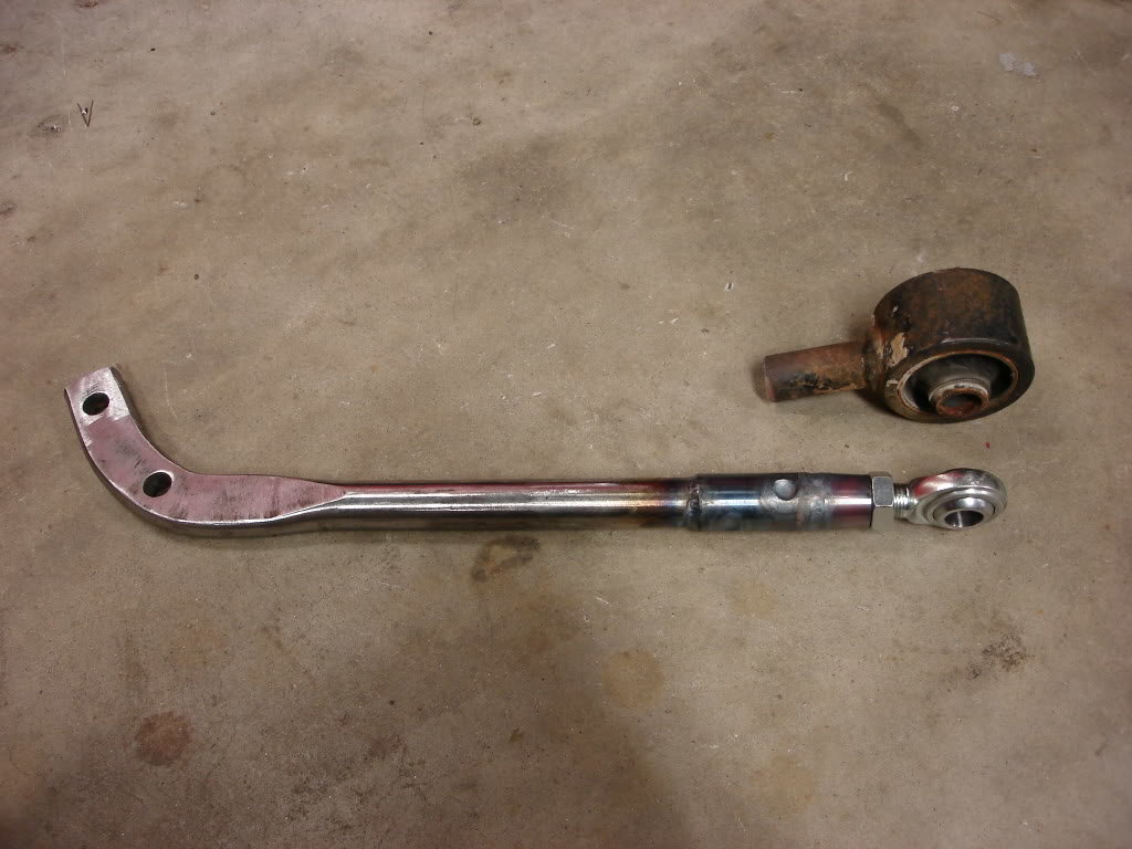 brakekitandstrutbarshaltech005_65aa6d3d75c2308831ddd10673fce22c1e2019bc.jpg