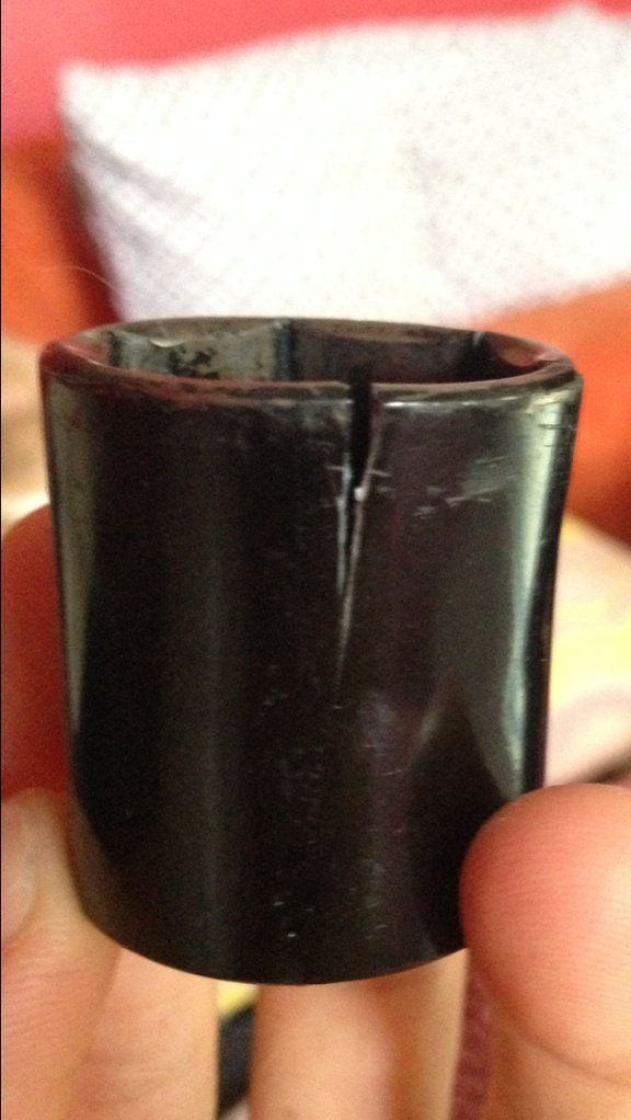 broken socket1.jpg