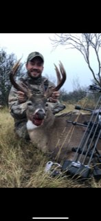 Buck 2017.jpg