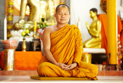 buddhist-monk-praying.jpg