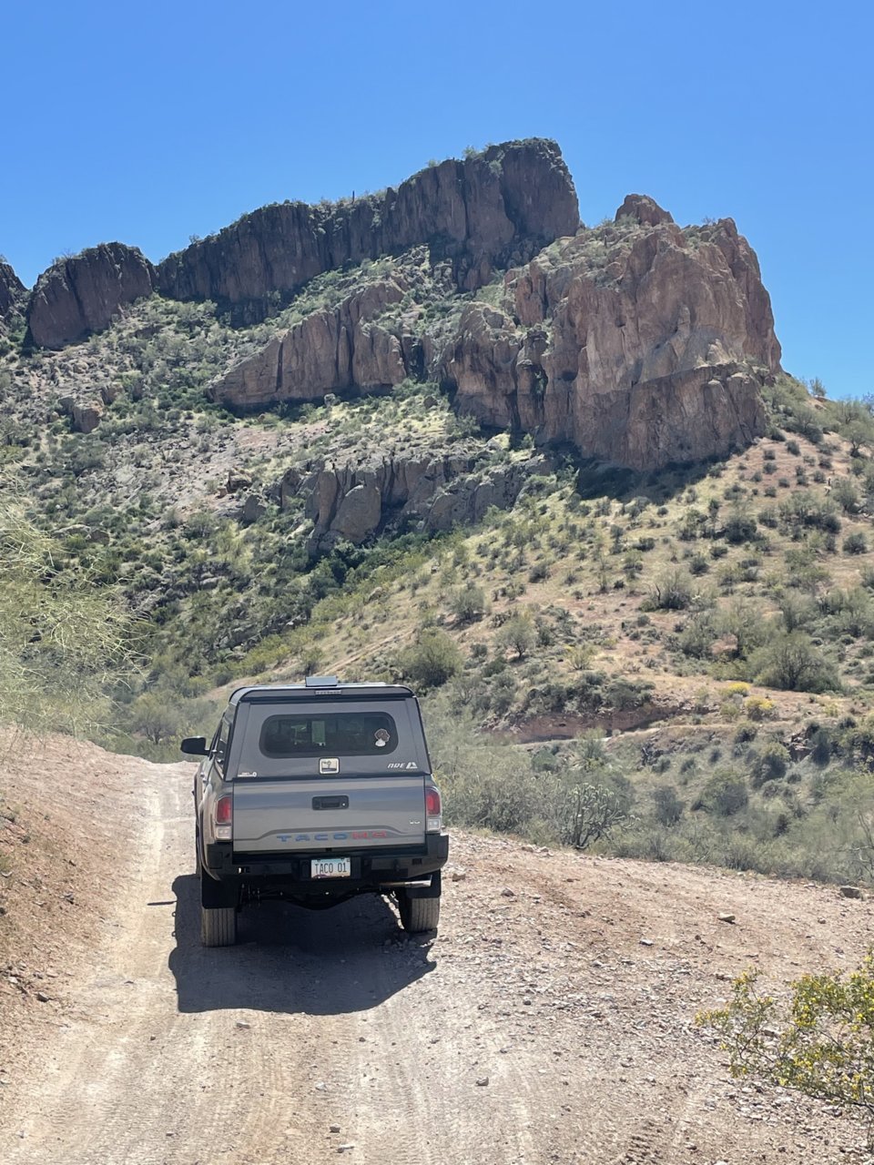 Bulldog Canyon Up Hill 2022-Apr.jpg
