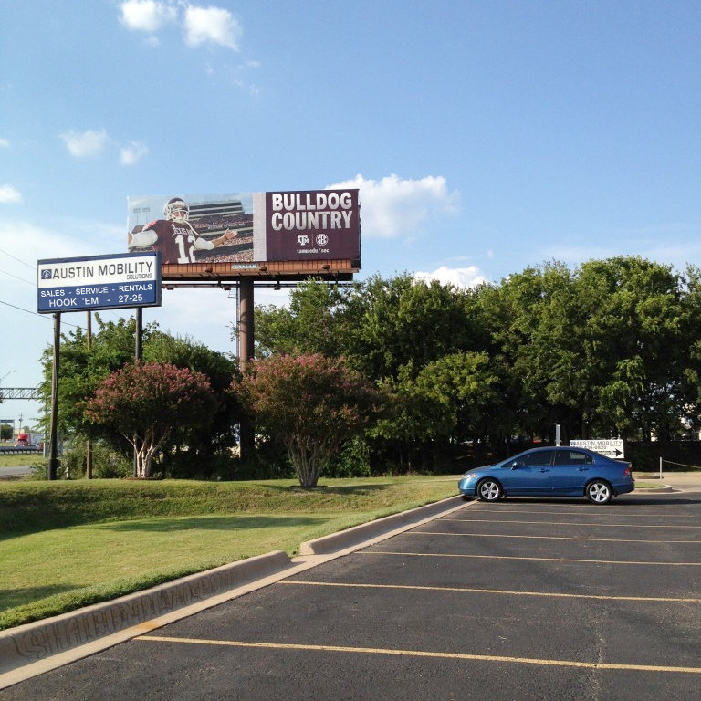 bulldog-country_e2eb97e92c8c9f9ca28002bbcf4f3a4f54762499.jpg