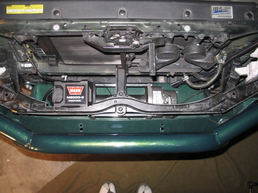 Bumper%20B5_4d488bbf7068c2d17f27bb4e401971a9f296b207.jpg